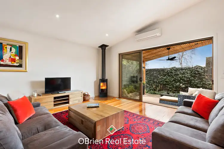 Second view of Homely unit listing, 3/7 George Street, Frankston VIC 3199