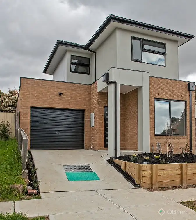 57A Essex Park Drive, Endeavour Hills VIC 3802
