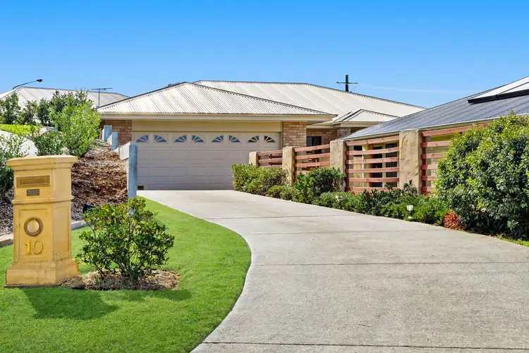 10 Kathdan Close, Upper Kedron QLD 4055