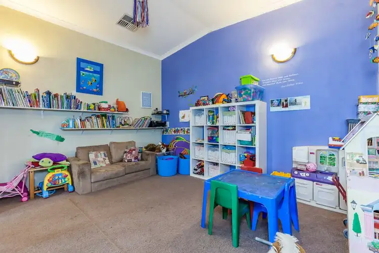 Seventh view of Homely semi-detached listing, 12 Oakwood Avenue, Woodlands WA 6018