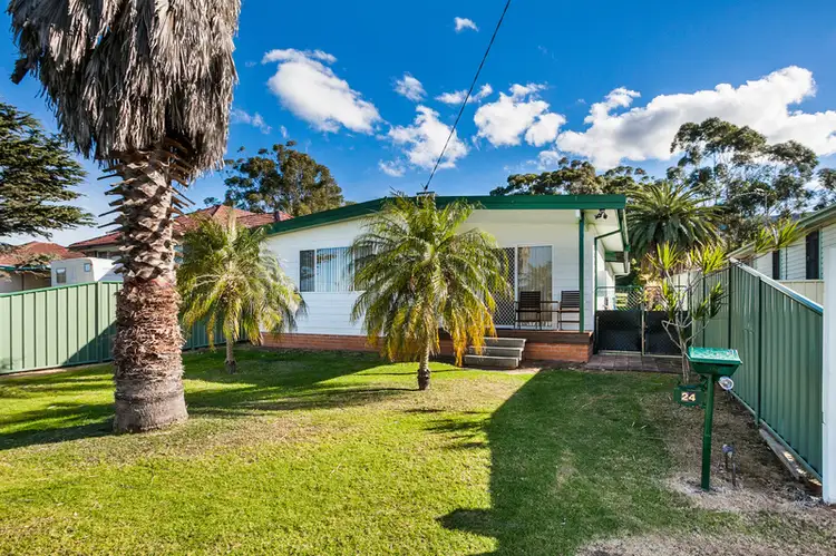 24 Gwyther Avenue, Bulli NSW 2516