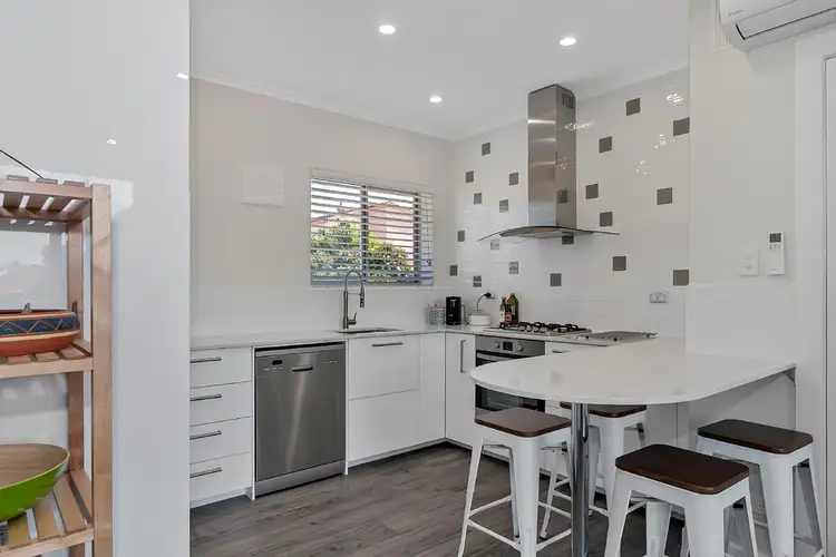 14/4 Bristol Place, Glenelg South SA 5045