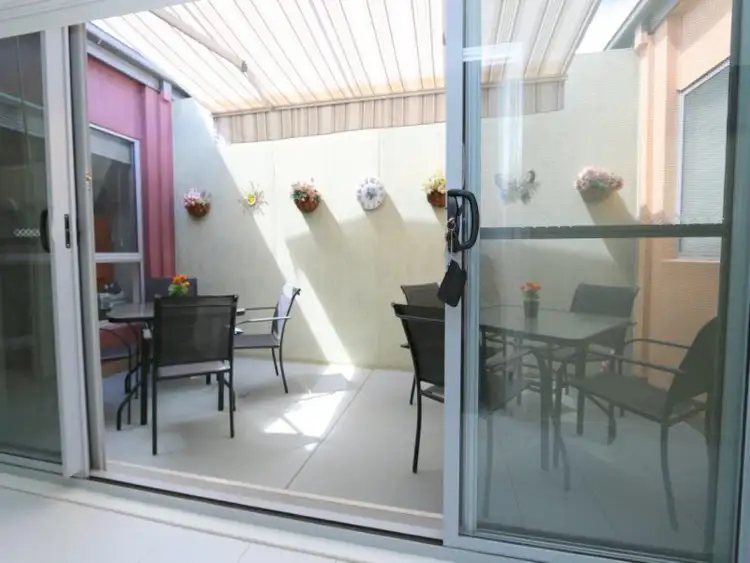 Fifth view of Homely unit listing, 2/7 Gascoyne Way, Truganina VIC 3029