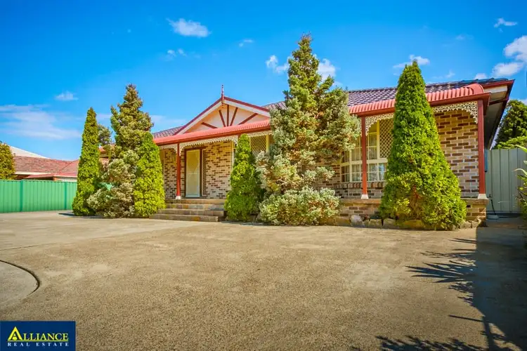 138 Picnic Point Road, Picnic Point NSW 2213