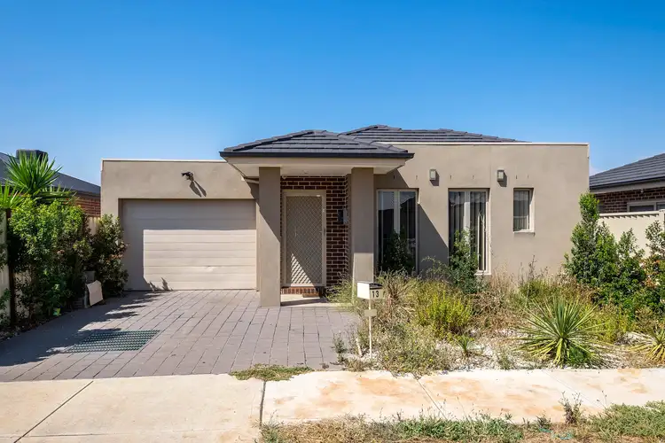 13 Charlotte Avenue, Melton West VIC 3337