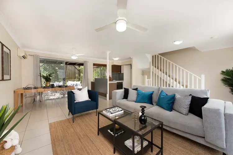 6/8 Eric Road, Holland Park QLD 4121