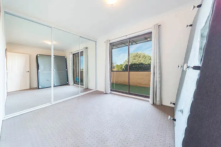 Seventh view of Homely townhouse listing, 2/27 Mowatt Street, Queanbeyan NSW 2620