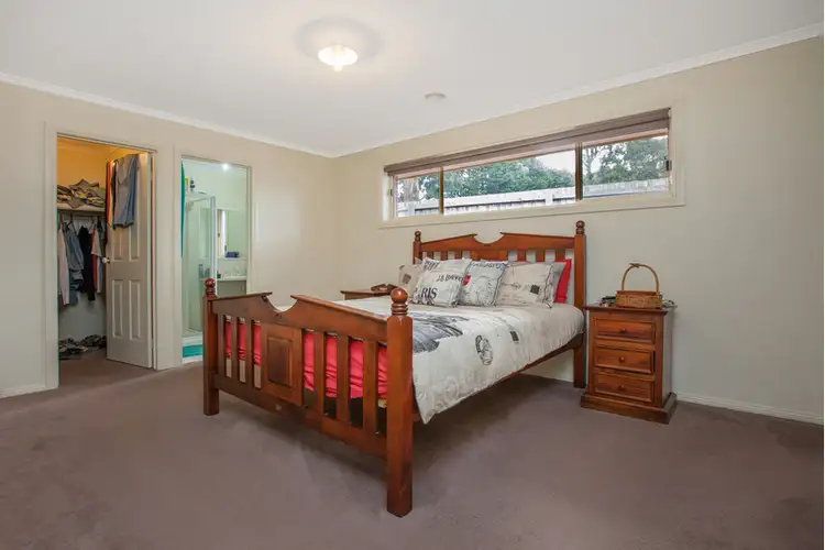 Sixth view of Homely house listing, 20 Miller Close, Drouin VIC 3818