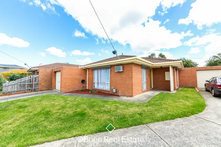 Main view of Homely unit listing, 1/18 Parkview Close, Dandenong VIC 3175