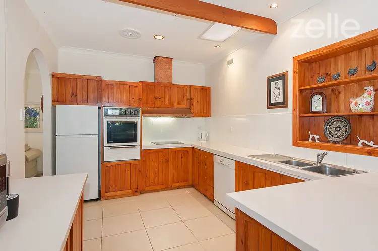 Fourth view of Homely house listing, 582 Whinray Crescent, East Albury NSW 2640