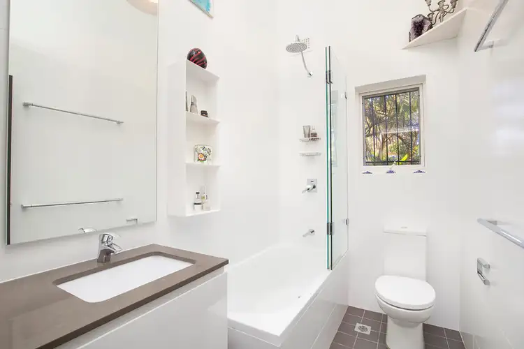 Fifth view of Homely house listing, 2 Cains Place, Waterloo NSW 2017
