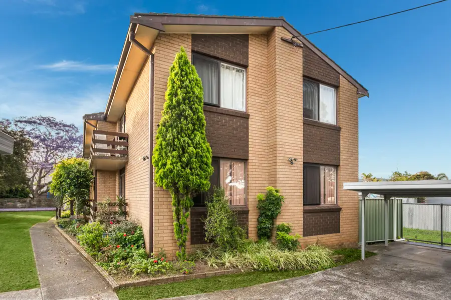 Main view of Homely unit listing, 2/10 Hurley Avenue, Fairy Meadow NSW 2519