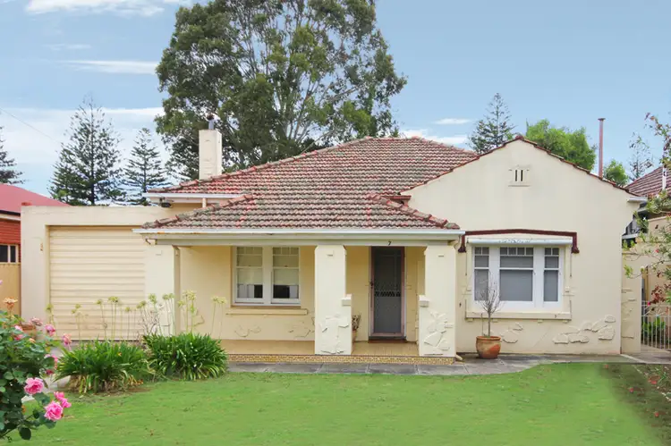 7 Gower Street, Glenelg East SA 5045