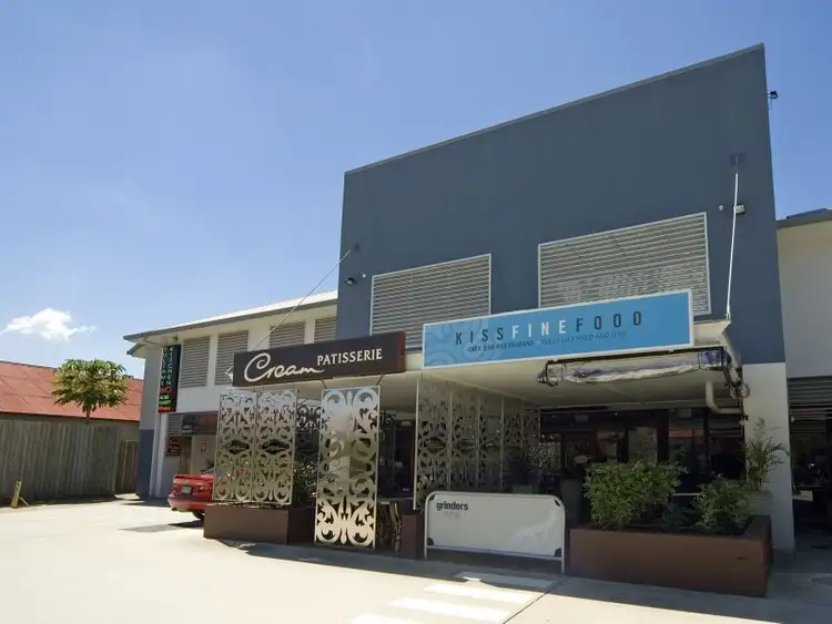 4/380 Cavendish Road, Coorparoo QLD 4151