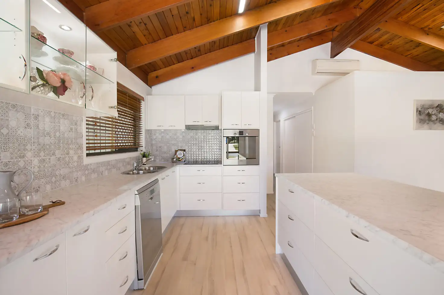 Main view of Homely house listing, 8 Hyacinth Street, Daisy Hill QLD 4127