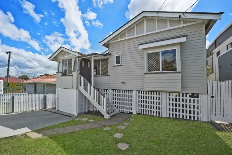 77 Ridge Street, Greenslopes QLD 4120