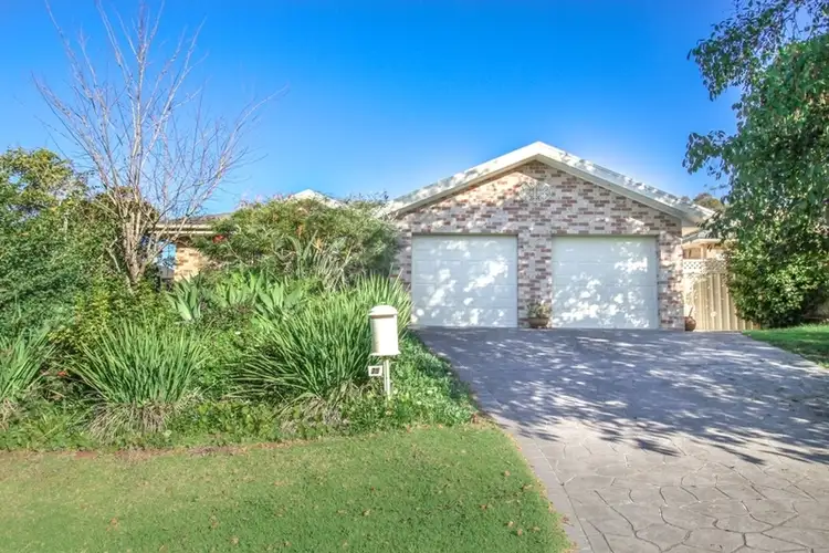 25 Royal Mantle Drive, Ulladulla NSW 2539
