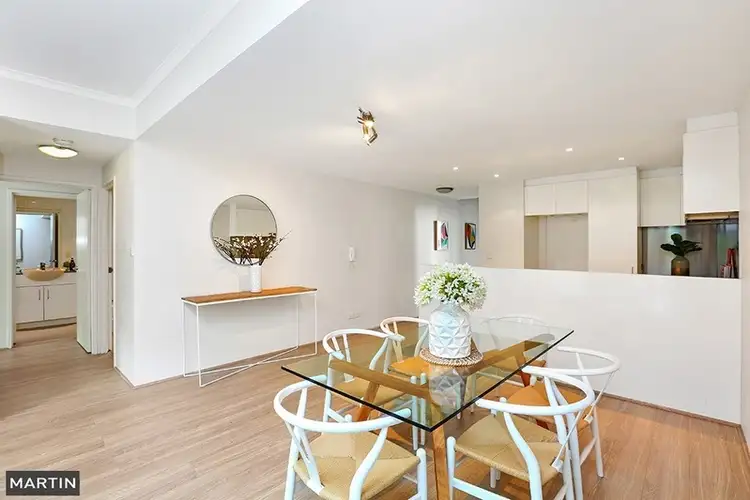 Third view of Homely apartment listing, 5/7 Victoria Park Parade, Zetland NSW 2017