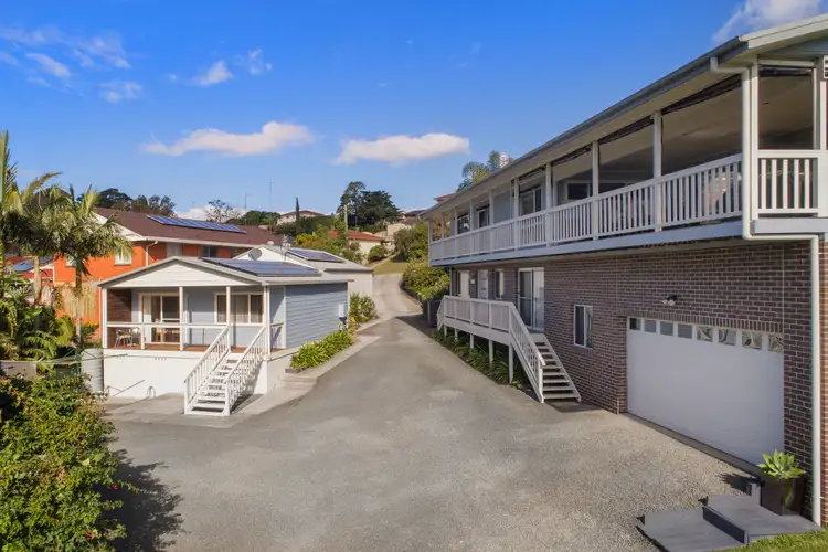 72 Tait Avenue, Kanahooka NSW 2530