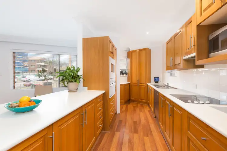 Third view of Homely apartment listing, 2/16-18 Waratah Street, Cronulla NSW 2230