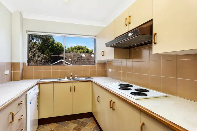 Third view of Homely unit listing, 24/11-19 View Street, Chatswood NSW 2067
