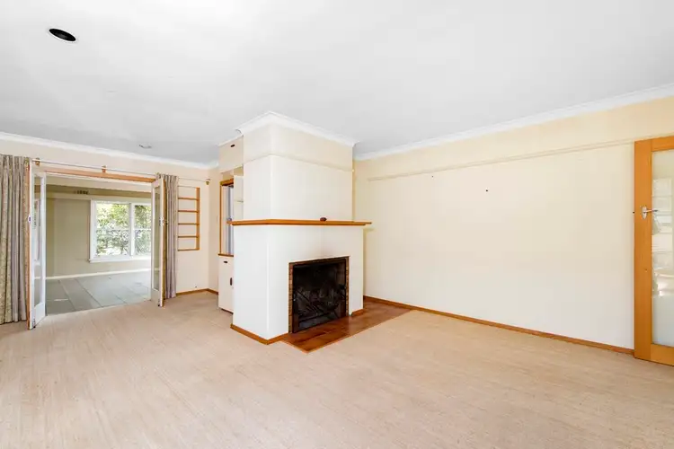 Second view of Homely house listing, 10 Rawson Street, Deakin ACT 2600