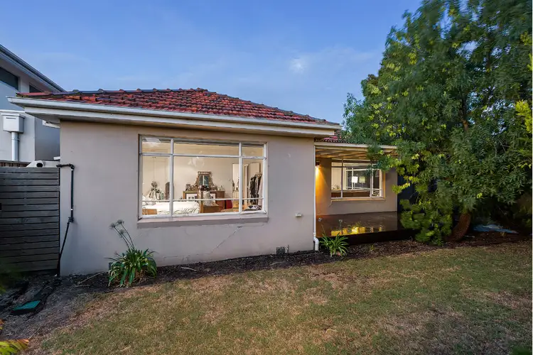 104 The Avenue, Spotswood VIC 3015