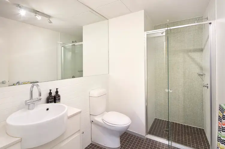 Fifth view of Homely apartment listing, B405/9 Hunter Street, Waterloo NSW 2017