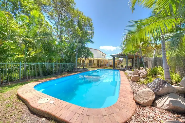 98 Byfield Road, Woodbury QLD 4703