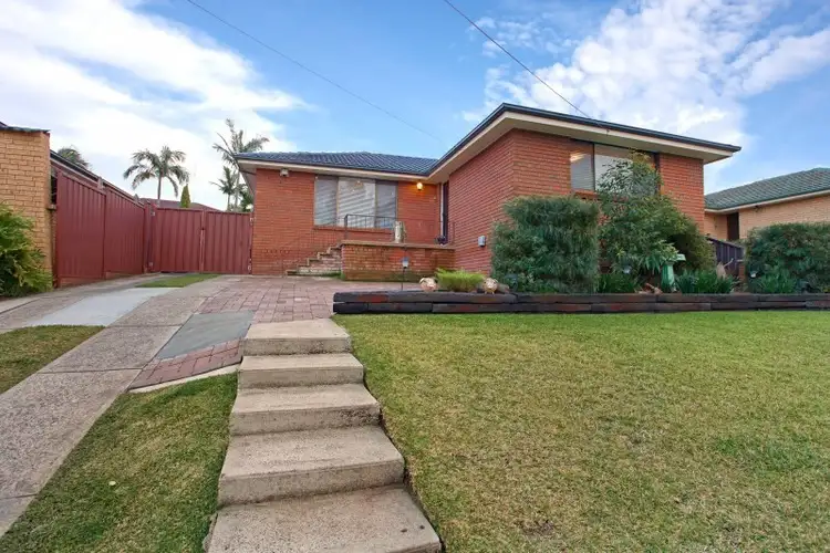34 Bombala Crescent, Quakers Hill NSW 2763