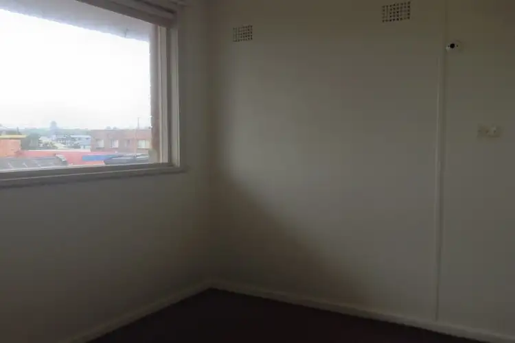 Fifth view of Homely unit listing, 2/322 Windang Road, Windang NSW 2528