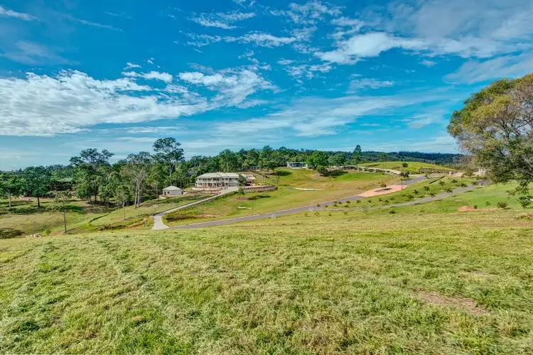 21 Currell Circuit, Samford Valley QLD 4520