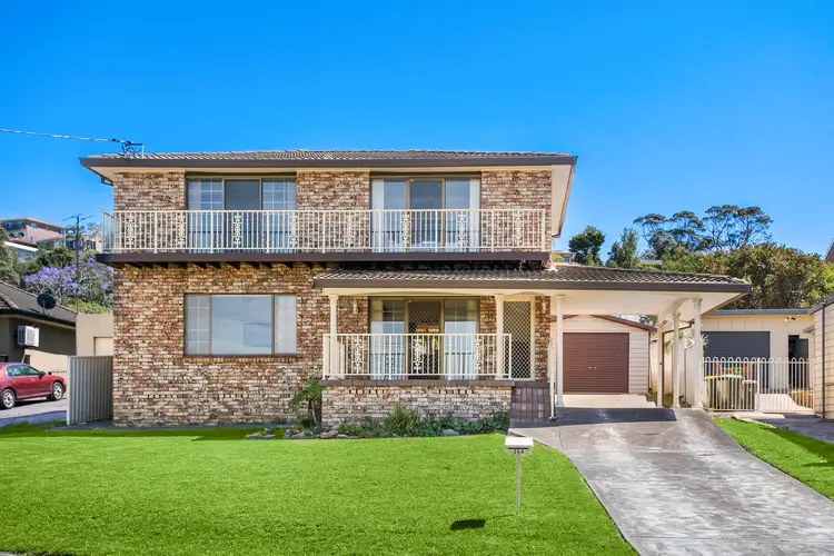 354 Northcliffe Drive, Lake Heights NSW 2502