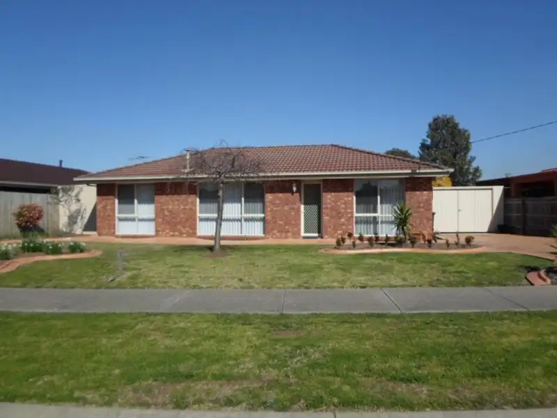 Main view of Homely house listing, 5 Valonia Court, Craigieburn VIC 3064
