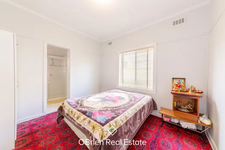 Fifth view of Homely unit listing, 1/102 Herbert Street, Dandenong VIC 3175