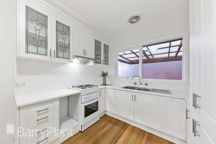 Fifth view of Homely unit listing, 1/8 Michael Avenue, St Albans VIC 3021