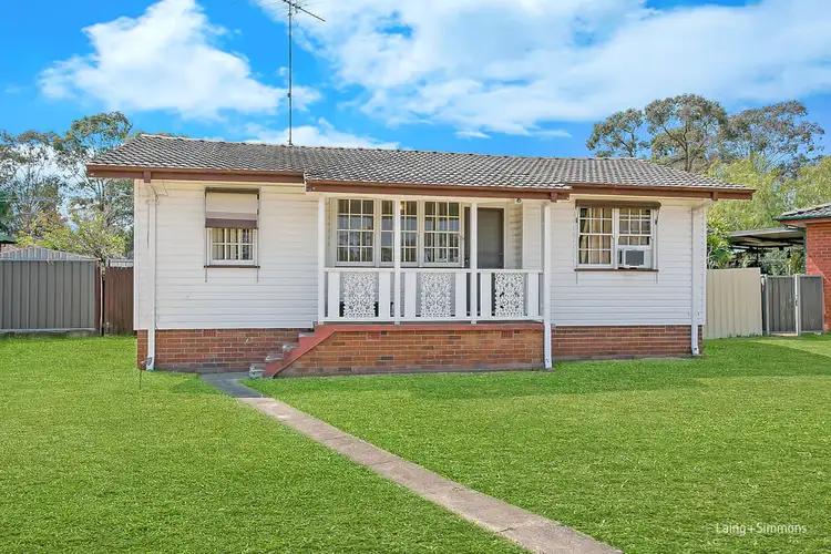 5 Bramble Place, Whalan NSW 2770