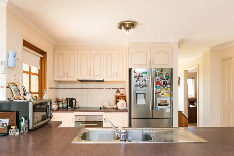 Second view of Homely house listing, 7 Stamford Court, Buronga NSW 2739