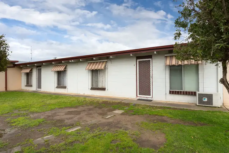 3/4 Rattray Avenue, Wodonga VIC 3690