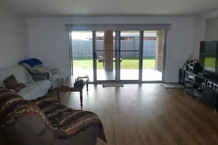 Seventh view of Homely house listing, 9 Cormorant Close, Bairnsdale VIC 3875