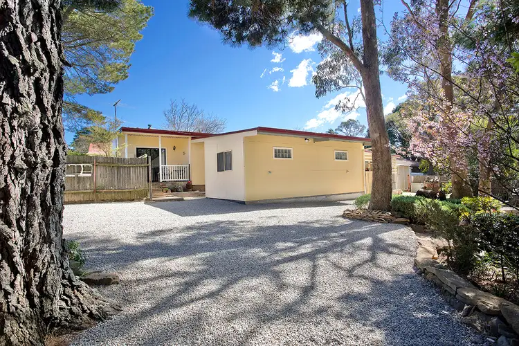 2 Third Avenue, Katoomba NSW 2780