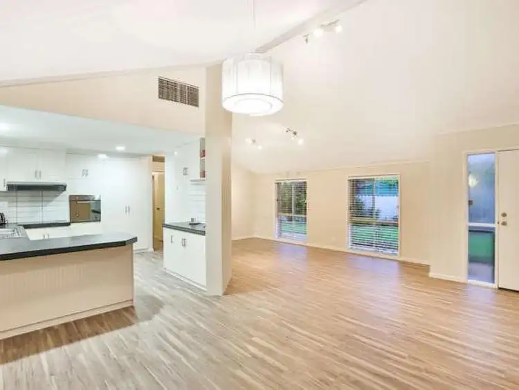 Fifth view of Homely house listing, 5 Tulane Drive, Mildura VIC 3500