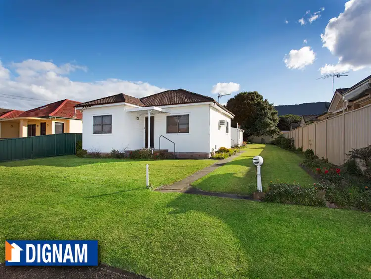 Second view of Homely house listing, 142 Meadow Street, Fairy Meadow NSW 2519