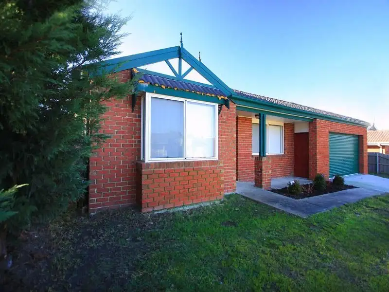 Main view of Homely house listing, 9 Vanessa Court, Somerville VIC 3912