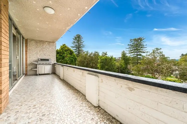 Main view of Homely unit listing, 2/20 Seaview Avenue, Newport NSW 2106