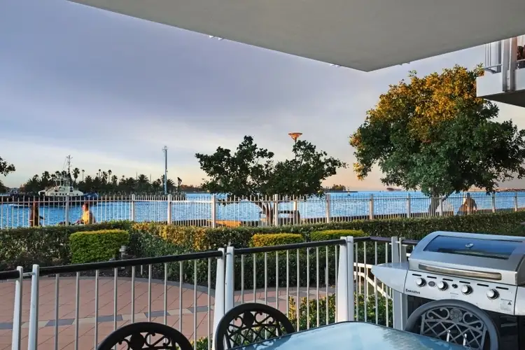 24/304 Wharf Road, Newcastle NSW 2300