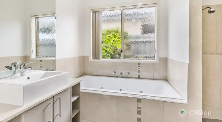 Sixth view of Homely house listing, 40 Emerald Rise, Skye VIC 3977