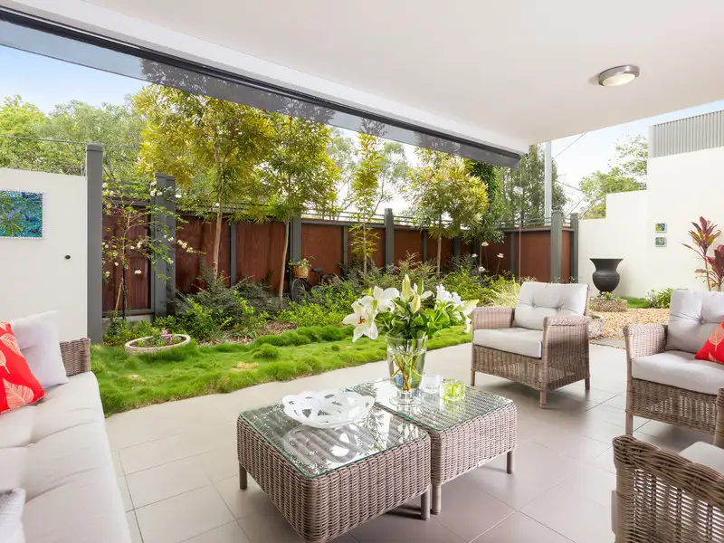 Main view of Homely unit listing, 1/74 Dengate Lane, St Lucia QLD 4067