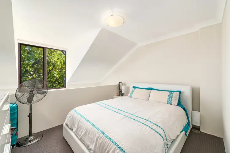 Fifth view of Homely apartment listing, 2/8 Kensington Street, Waterloo NSW 2017