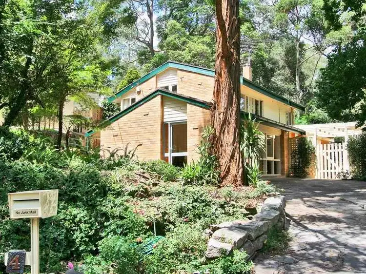 Second view of Homely house listing, 4 Wirreanda Close, Warrawee NSW 2074